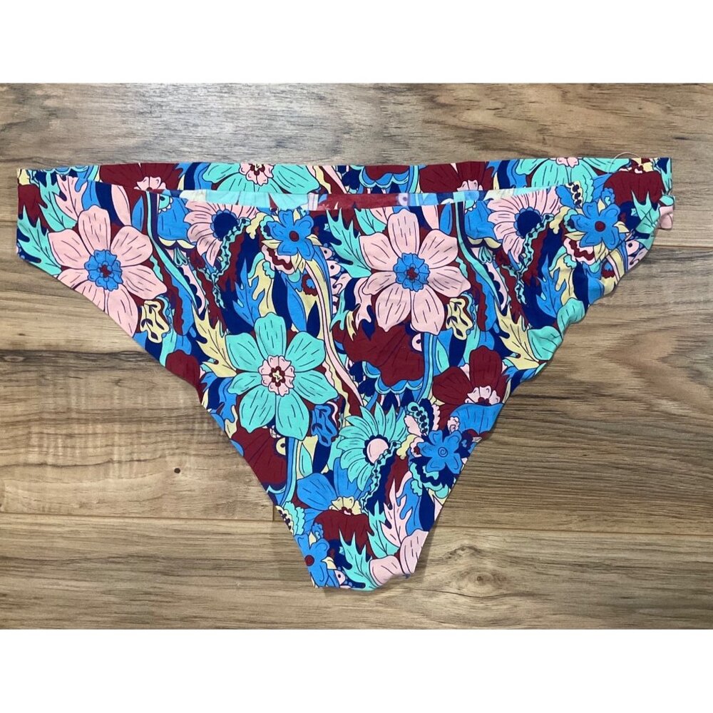 NWT Cheek Boss Light Blue Pink Floral Thongs Size: 2X Large